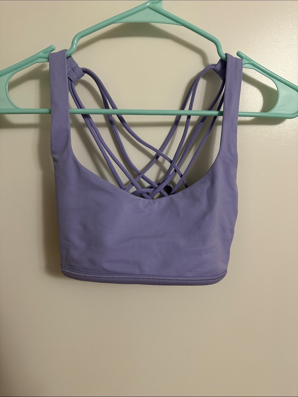lululemon athletica Light Purple Strappy Back Sports Bra